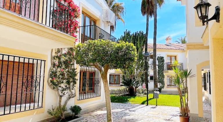 Lovely holiday apartment with pool | Close to the beach | Pets are welcome — photo 4