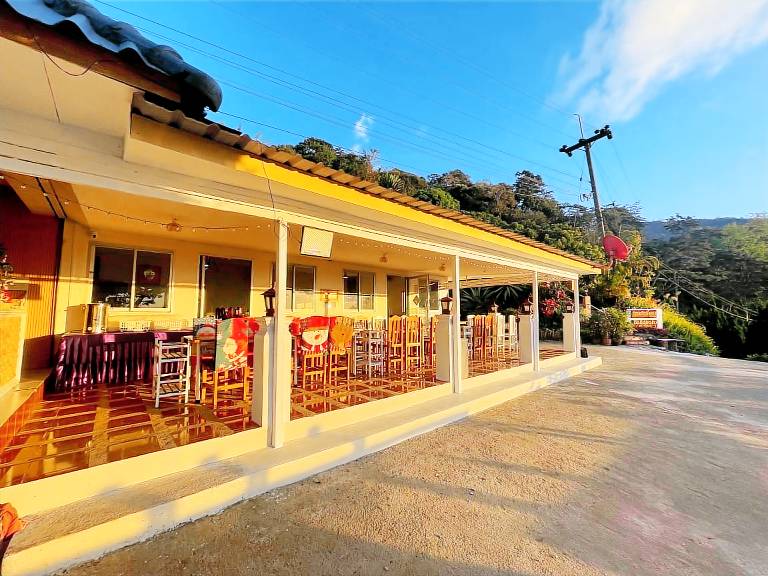 Rai Rom Pho Thong Resort, Phu Chi Fa, Chiang Rai, Thailand — photo 5