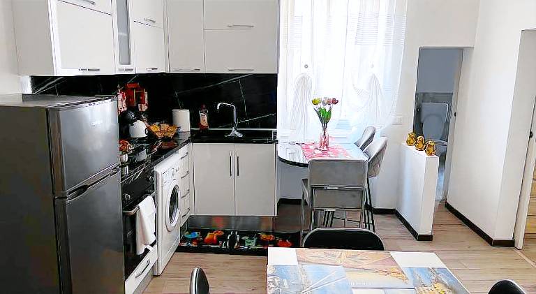 Rental apartment with 2 rooms for 5 persons — photo 3