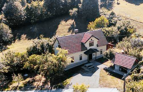 hiša  Nova Vas