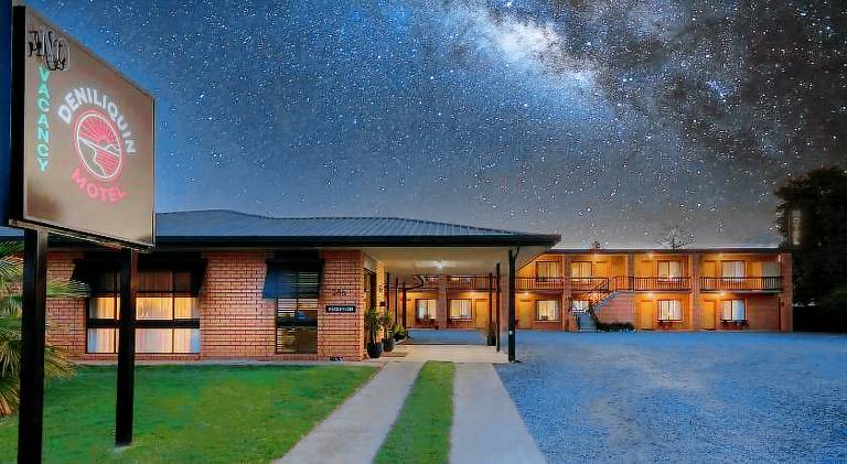 Motel  Deniliquin Council