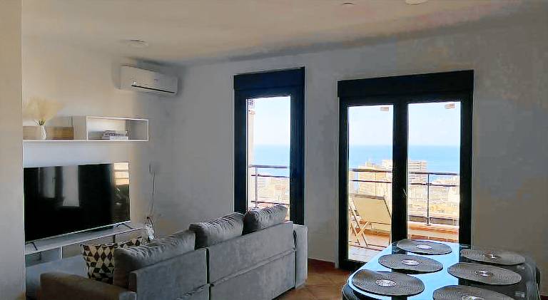 Rental apartment with terrace — photo 3
