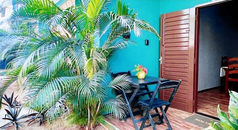 Serviced apartment with yard & terrace — photo 4