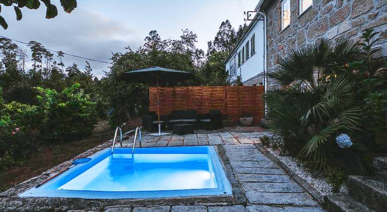 Vacation home with private pool, garden & BBQ | Pet-friendly — photo 5