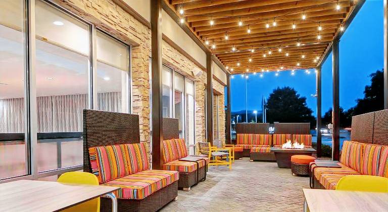 Home2 Suites by Hilton Carmel Indianapolis — photo 3