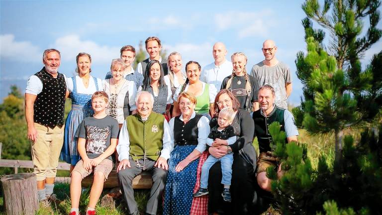 Ferienwohnung mit Hund in Gemeinde Finkenstein am Faaker See, Faak am See für max. 4 Personen Ferienwohnung mit Hund in Gemeinde Finkenstein am Faaker See, Faak am See für max. 4 Personen