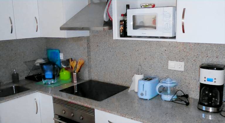 Fully equipped house with grill, terrace & garden | Beach nearby | Pets are welcome — photo 4