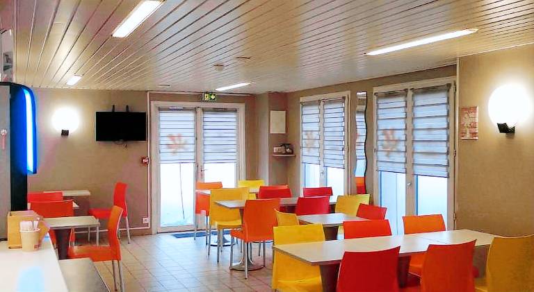 Hotel Premiere Classe Niort Est - Chauray — photo 4