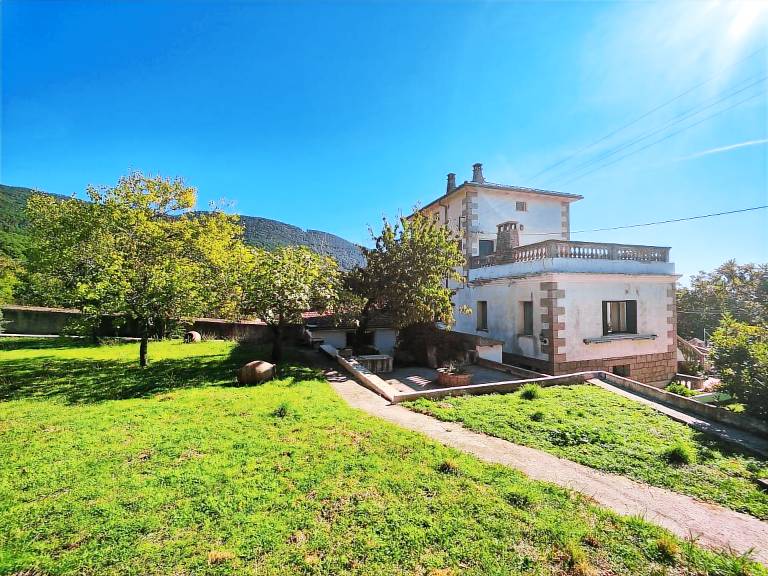 House with patio, grill & garden | Mountain view in Ávila