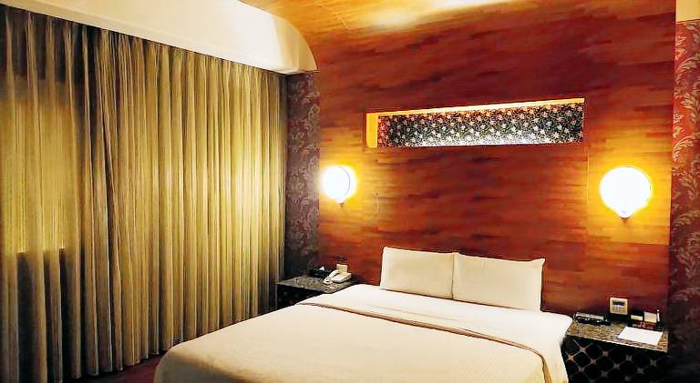 The Blue Sky Motel in Taoyuan City