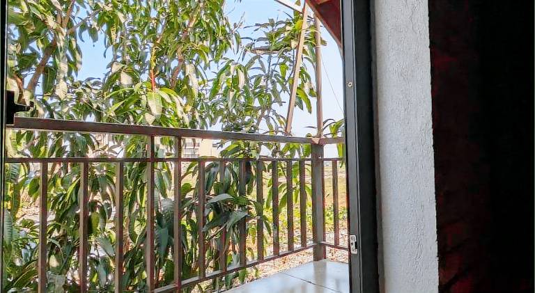 Vacation home with garden & terrace — photo 4