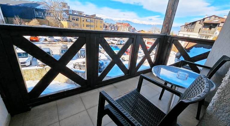 Bansko Apartment Next To The Ski Lift — photo 4