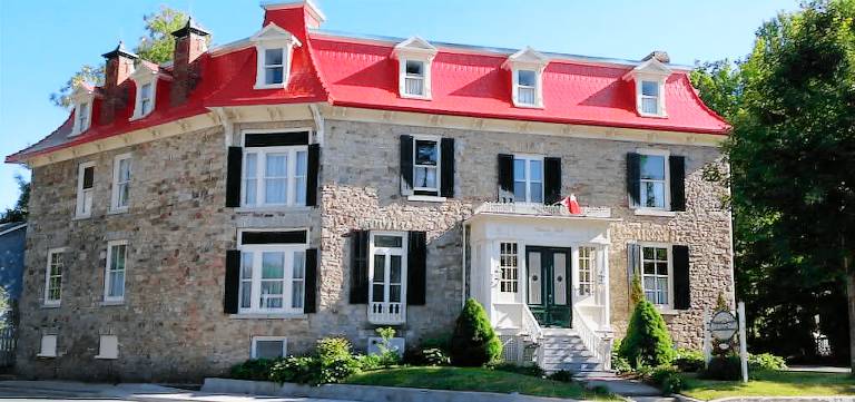 House  Gananoque