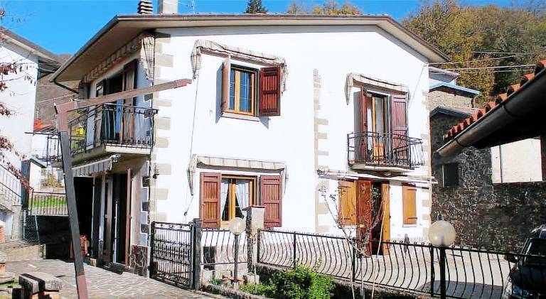 Ample house | Dogs allowed in Fivizzano