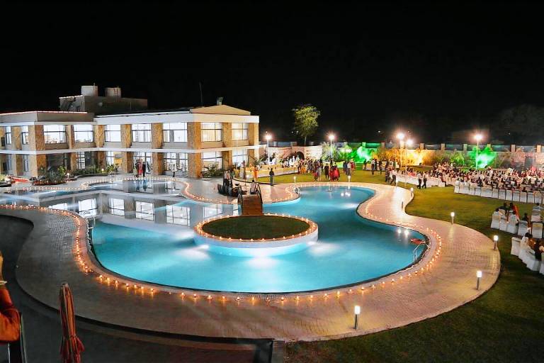 Resort Gandhinagar