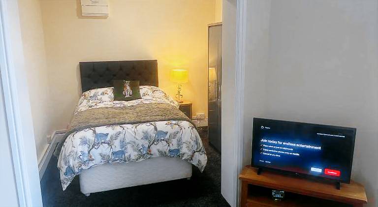 Holiday apartment with 1 room for 2 persons in Darlington