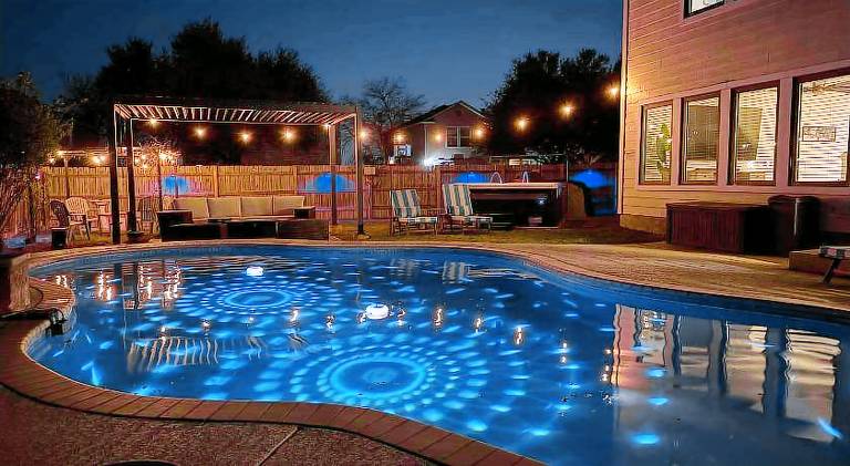 Georgian 5BR Retreat Heat Chilled Pool Hot Tub in Georgetown