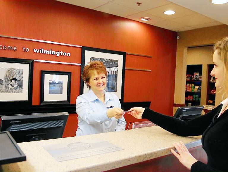 Hampton Inn & Suites Wilmington — photo 5