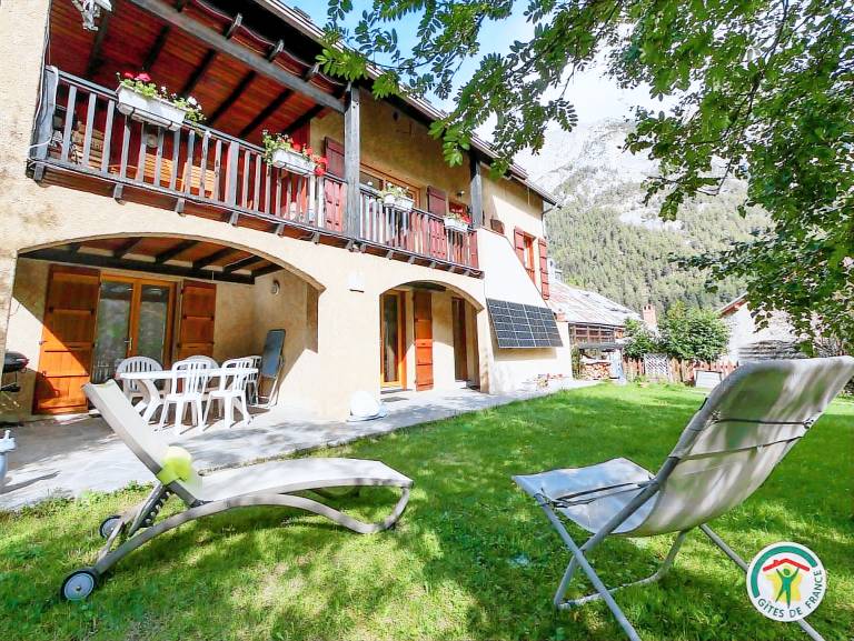 Gite with garden & terrace — photo 3