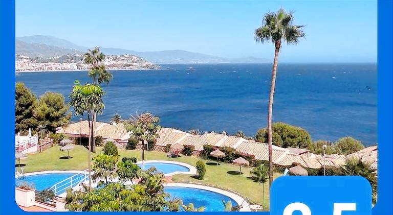 Luxury Penthouse: The Beacon at Punta de la Mona in Almunecar