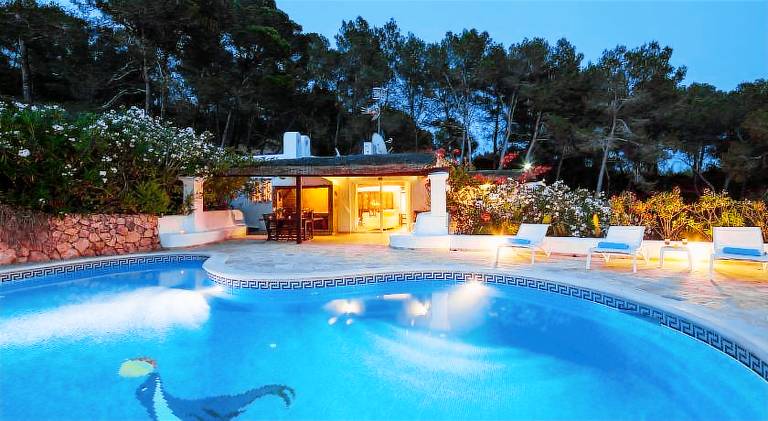 Vacation home with pool in Santa Eulalia del Rio