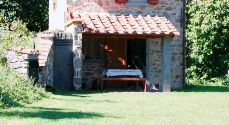 Farm with garden & pool | Pets are welcome — photo 4
