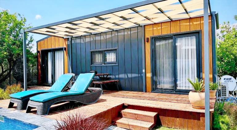Vacation home with barbecue, garden & private pool — photo 4