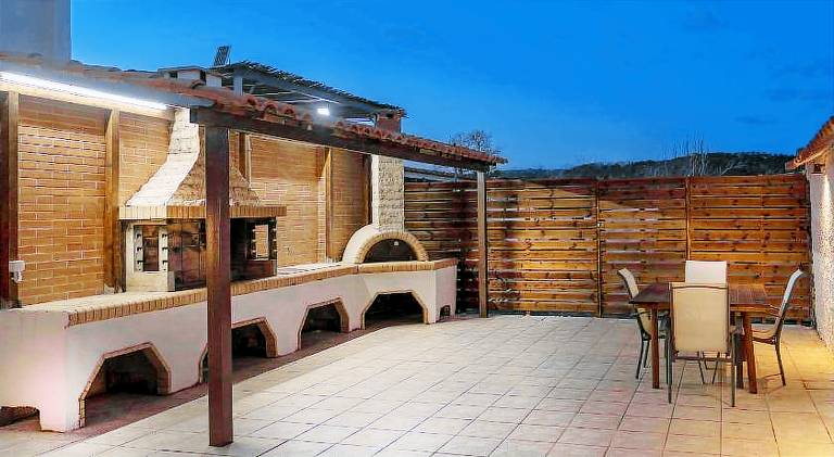 Villa with 4 rooms for 8 persons — photo 4