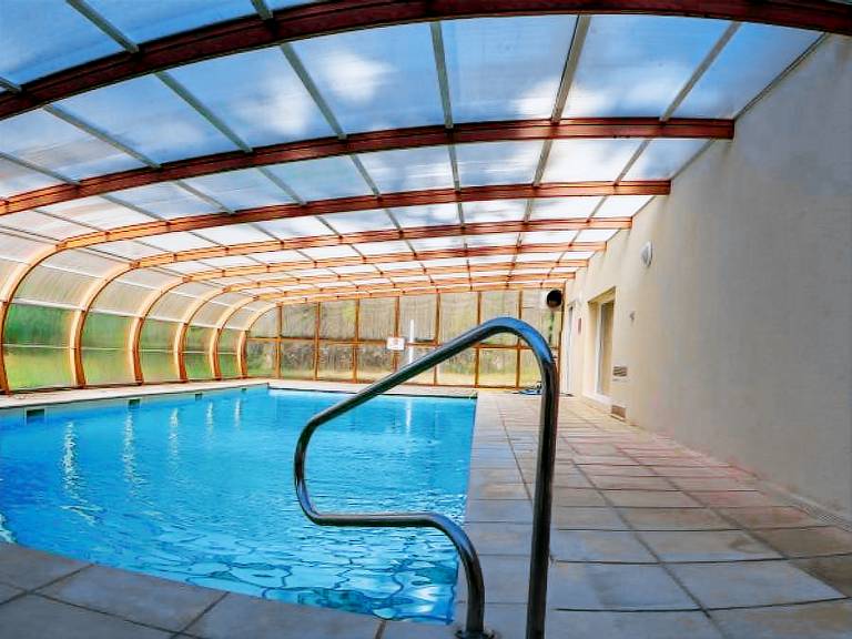 House with heated pool | Pets are welcome — photo 3