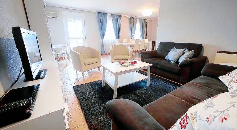 House with 4 rooms for 10 persons — photo 2