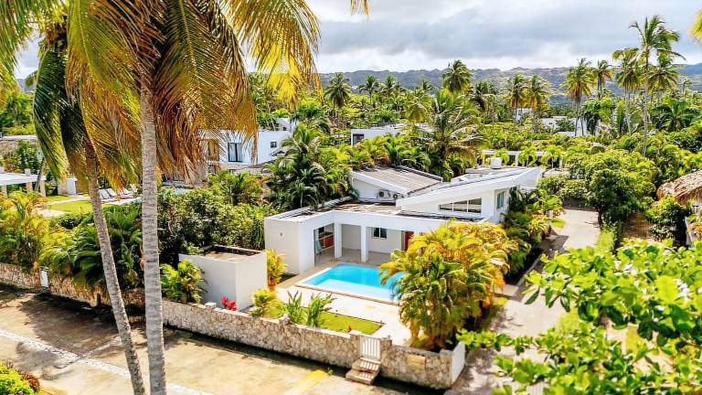 Child-friendly villa with private pool | Nature view | Beach nearby | Dogs allowed — photo 2