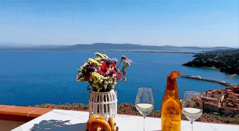 Holiday apartment with 1 room for 4 persons in Monte Argentario