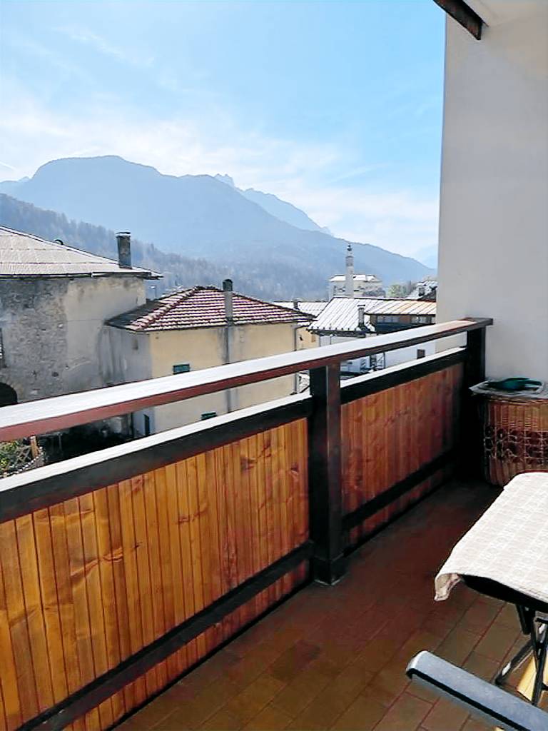 Holiday apartment | Garden view | Pets are welcome in Belluno