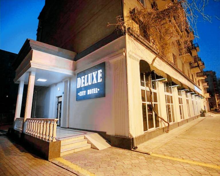 Deluxe City Inn Hotel — photo 3
