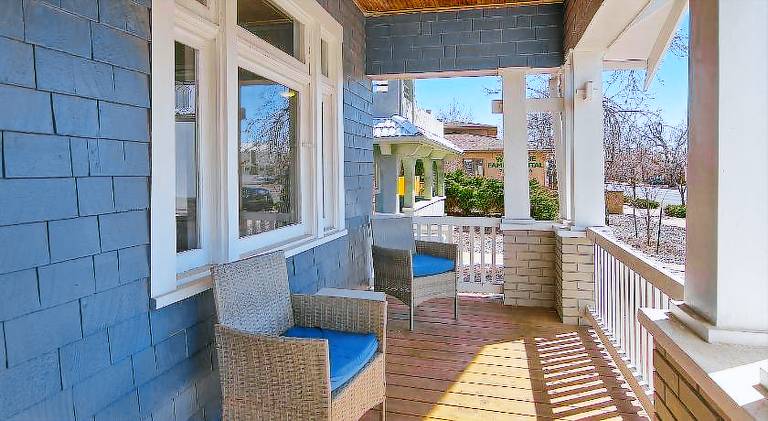 Vacation home with hot tub — photo 4