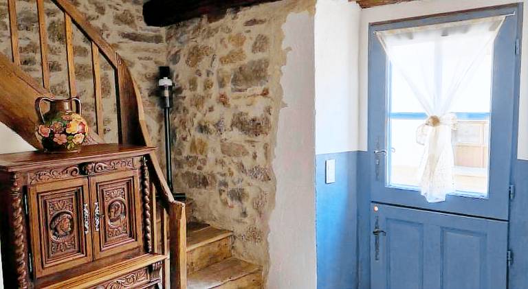 House with 2 rooms for 6 persons — photo 3