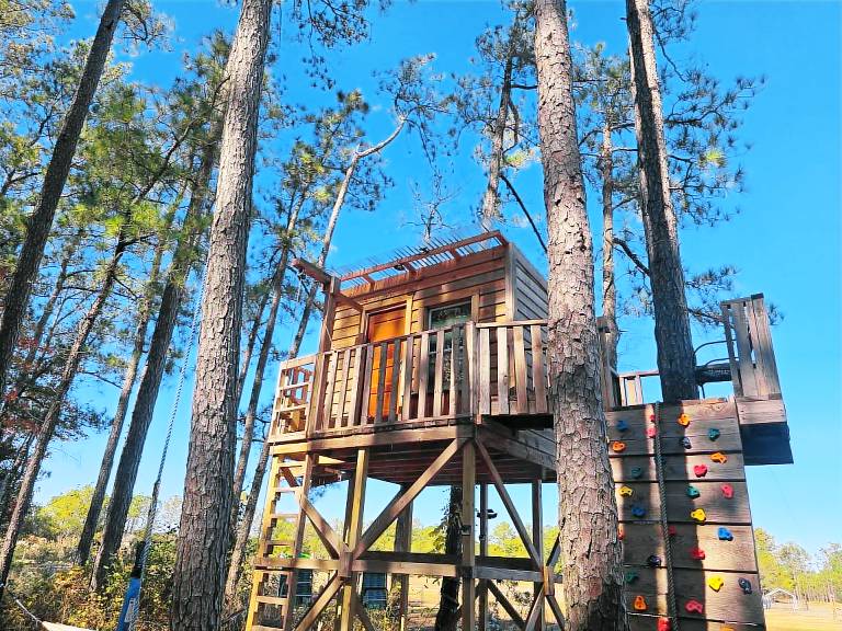 Cabin Diggs