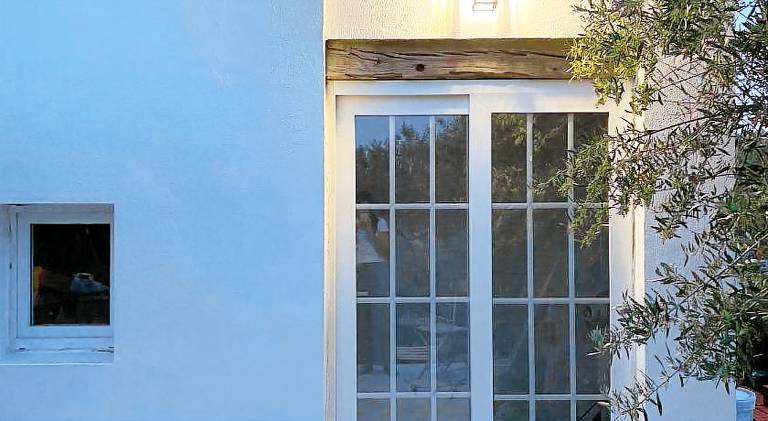 Vacation home with pool — photo 3