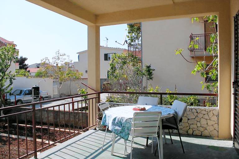 Three bedroom apartment with terrace Srima - Vodice, Vodice (A-6099-a) — photo 2