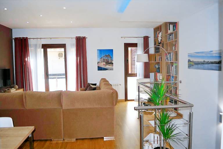 Holiday apartment with patio — photo 2