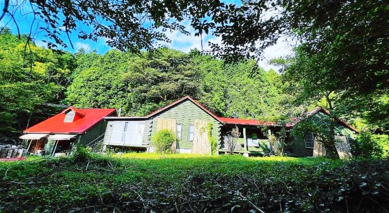 The Suite Forest FUKUOKA DAZAIFU -TOBARI- 1日1組限定の貸別荘 大型犬ペット可 in Fukuoka