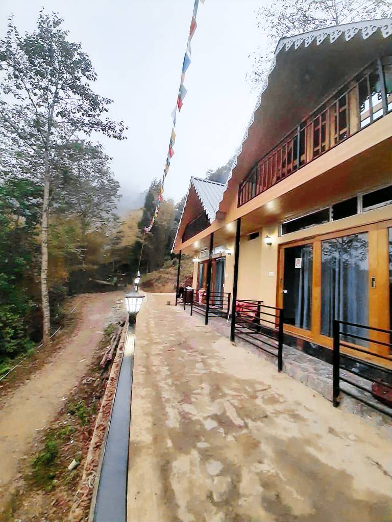 House with barbecue — photo 3