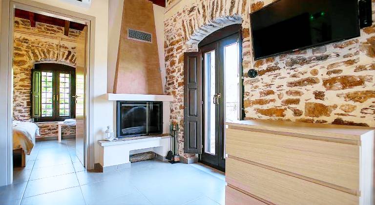Thalia Traditional Guest House — photo 2