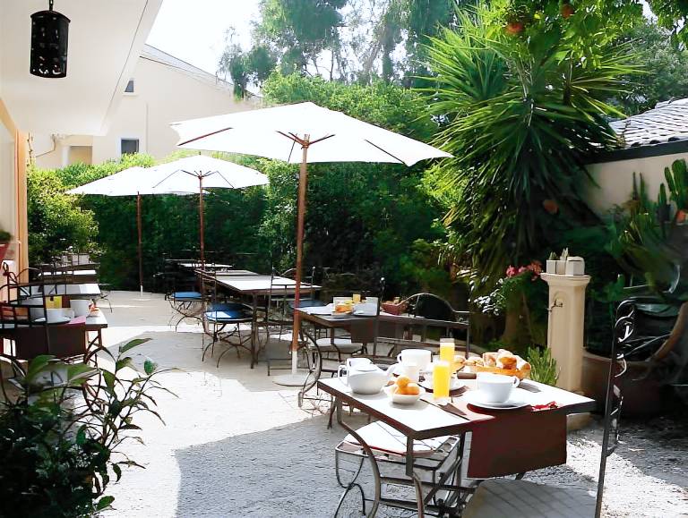 Hotel L'Orangeraie in Le Lavandou