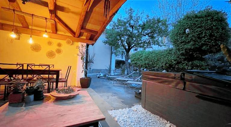 Villa with sauna, jacuzzi & pool — photo 5
