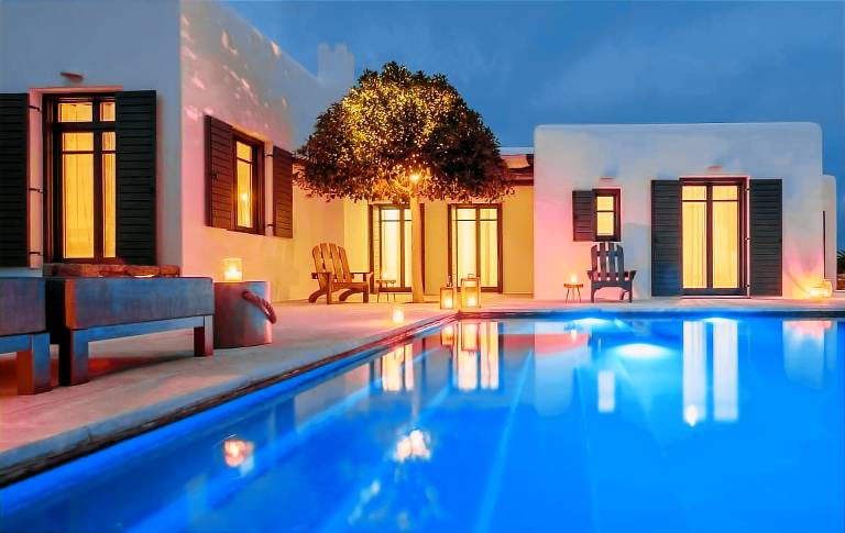 MPV Senior Villa Kalafatis Mykonos
