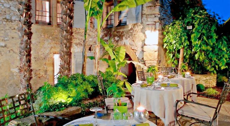 Le Castellas Hotel & SPA - PONT DU GARD - UZES — photo 5