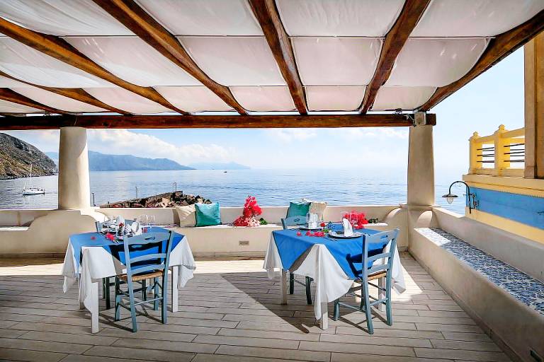L'Ariana Isole Eolie UNA Esperienze — photo 2