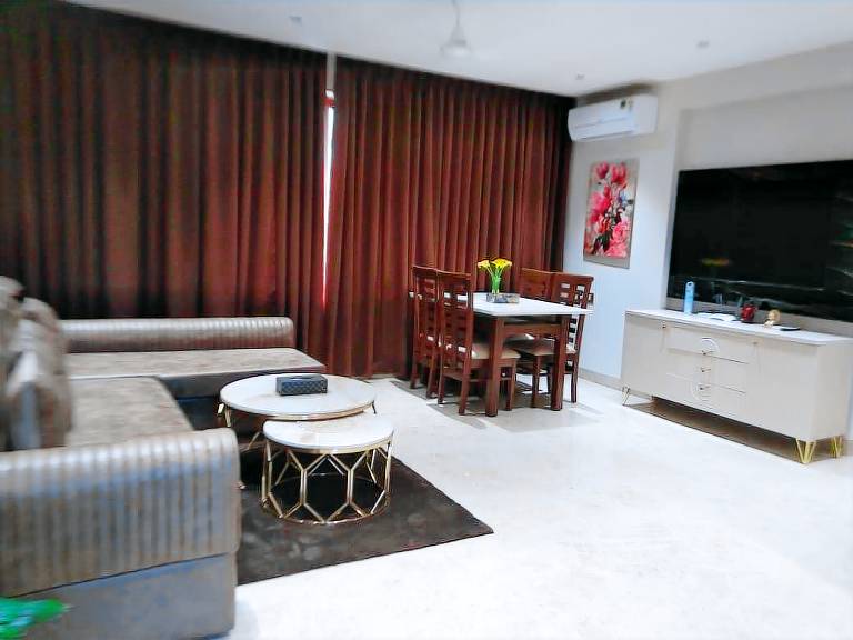 Apartment with pool | Pet-friendly — photo 2
