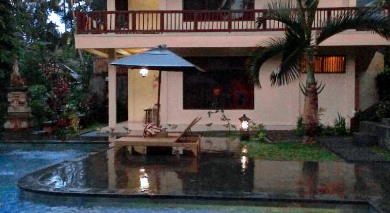 Raka and Rai Bungalows — photo 3